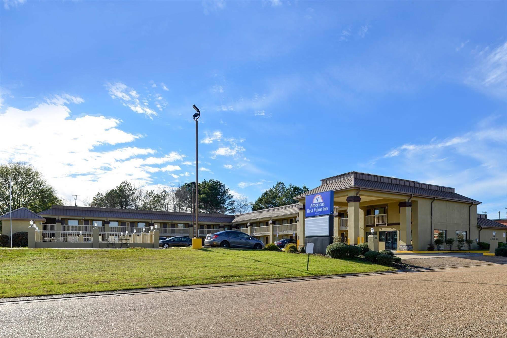 Americas Best Value Inn Byram Exterior foto