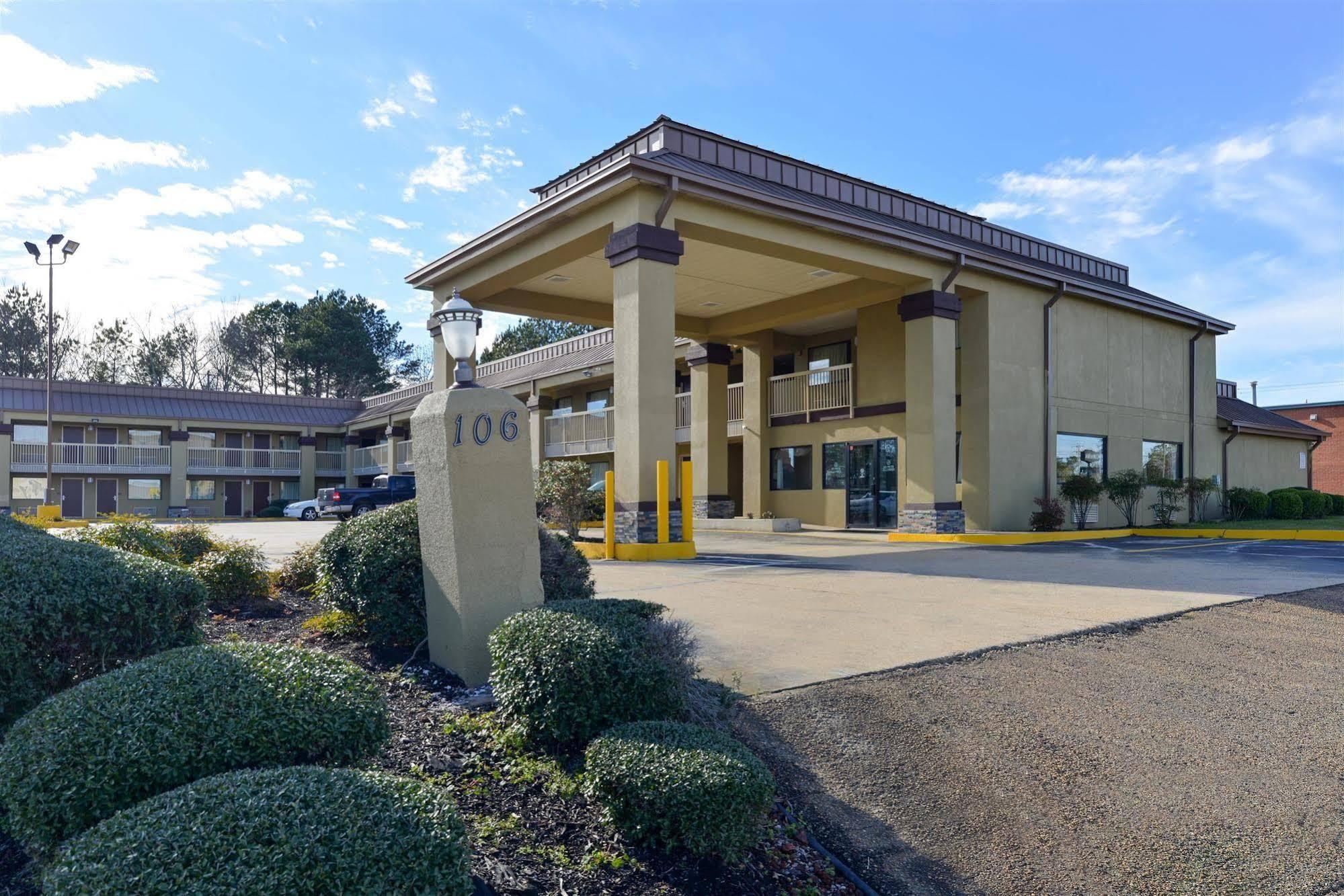 Americas Best Value Inn Byram Exterior foto