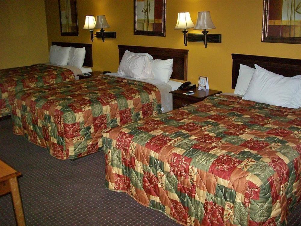 Americas Best Value Inn Byram Exterior foto