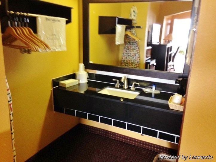 Americas Best Value Inn Byram Exterior foto