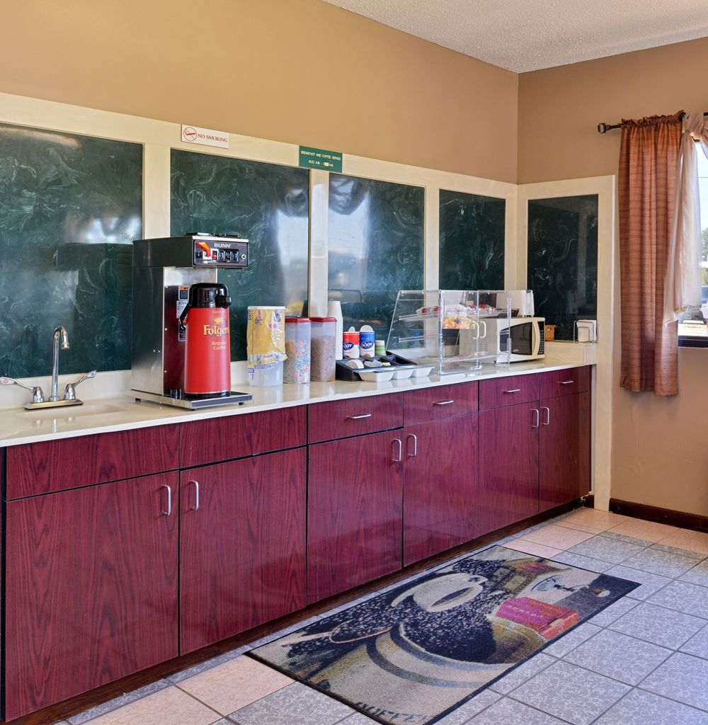 Americas Best Value Inn Byram Restaurant foto